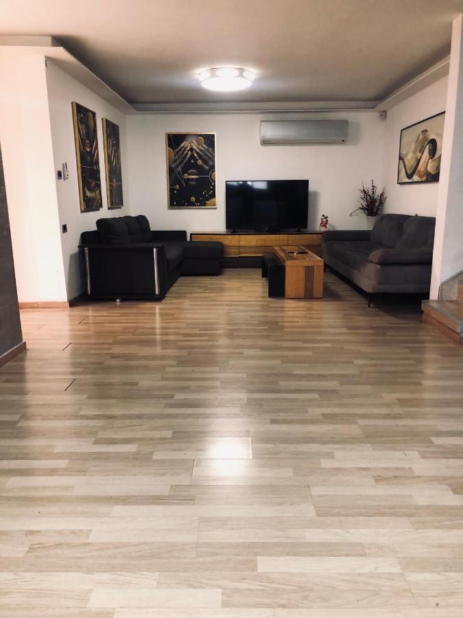 Villa Miami アシュドッド エクステリア 写真