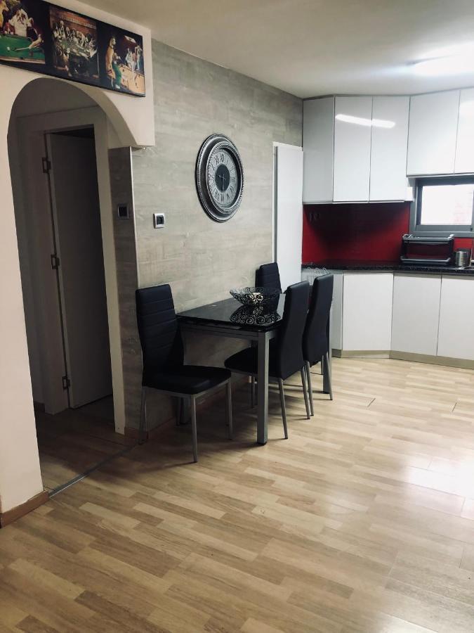 Villa Miami アシュドッド エクステリア 写真